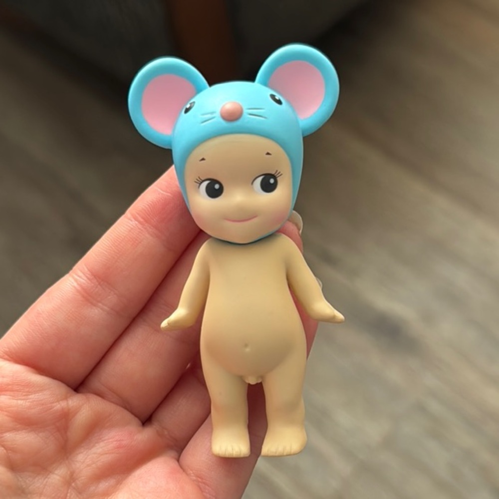 Adorable Mouse Sonny Angel